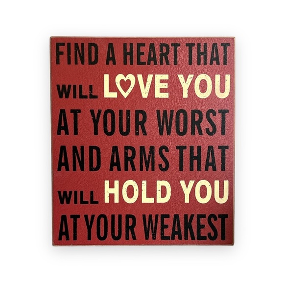 Wood Art Sign Red‎ Black Find A Heart That Will Love You Home Decor Country Chic - Picture 1 of 3